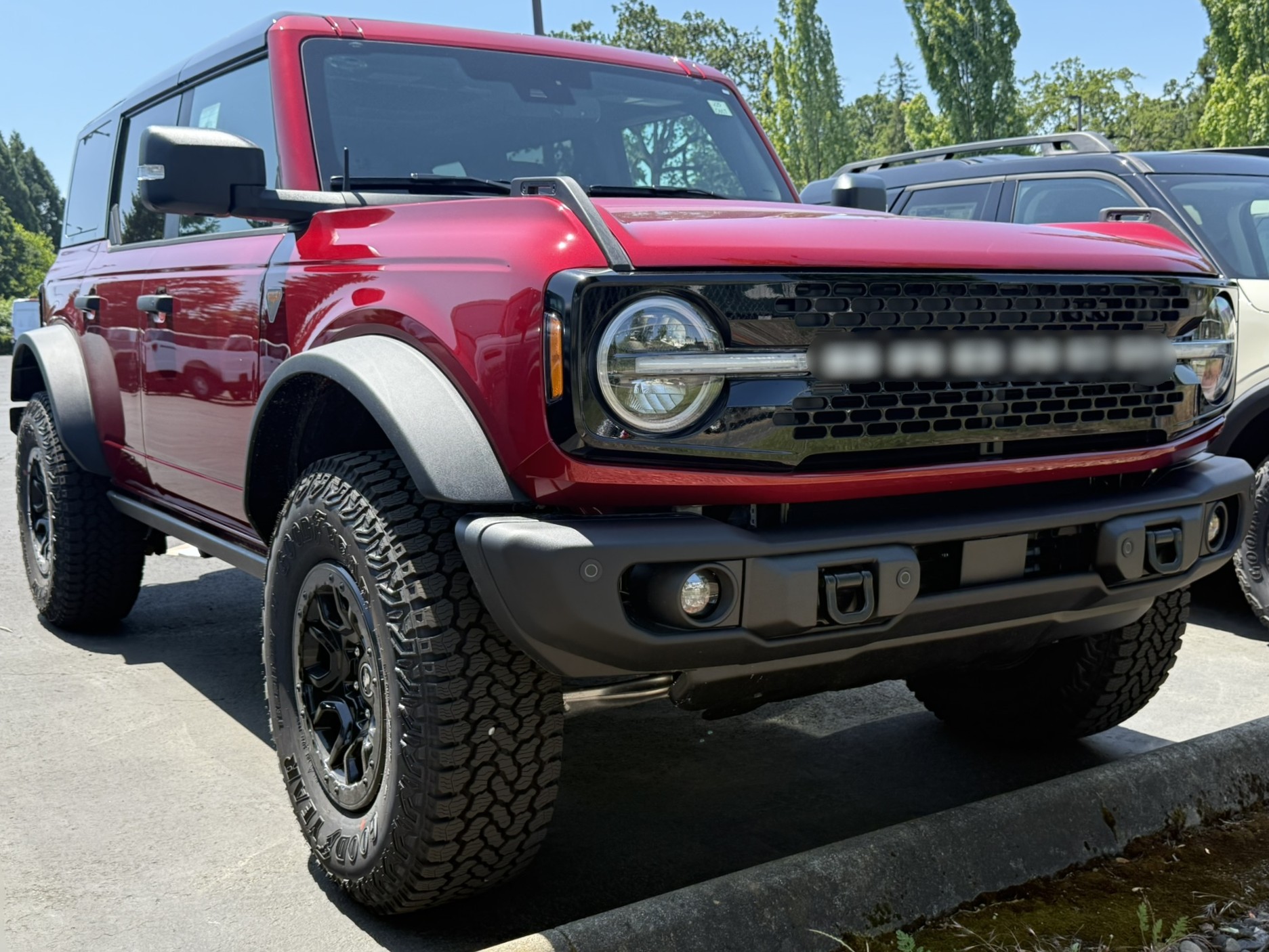 The Stubby Antenna for Ford Bronco 6th gen 2021 to 2025 Original Female Threads
