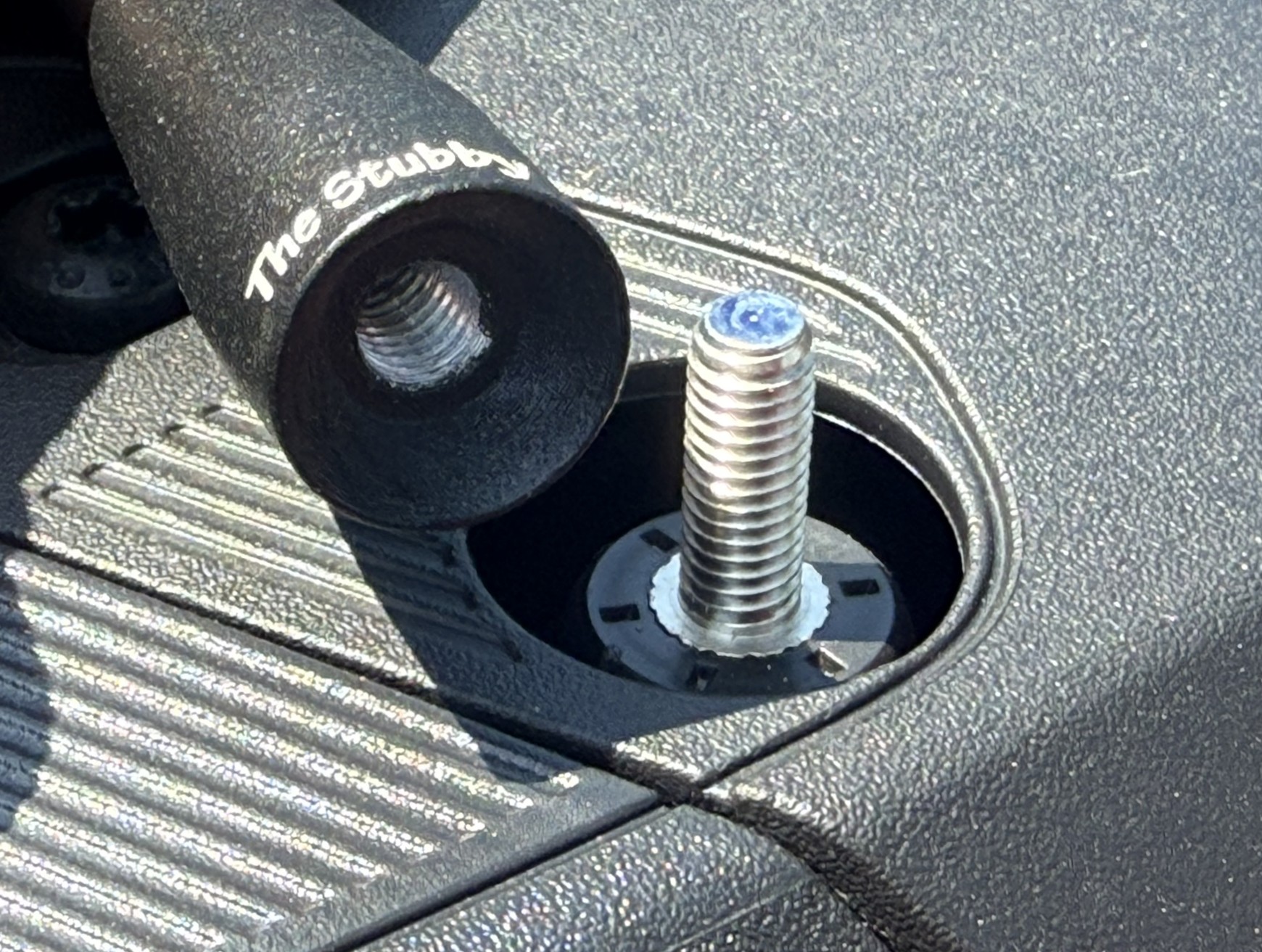 The Stubby Antenna for Ford Bronco 6th gen 2021 to 2025 Original Female Threads