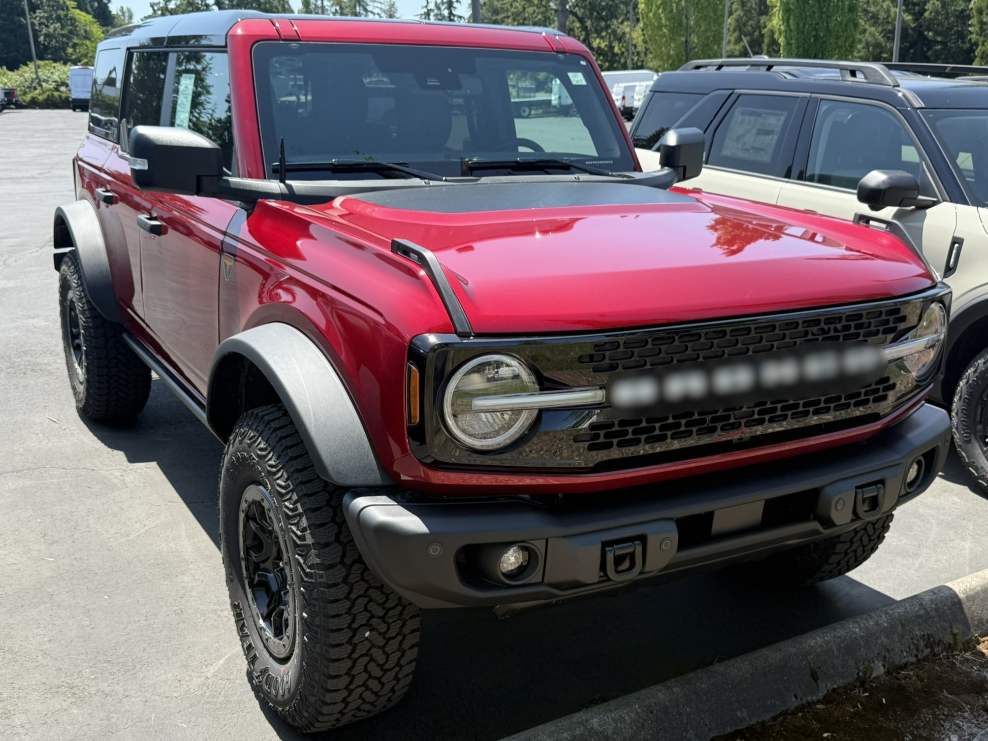 The Stubby Antenna for Ford Bronco 6th gen 2021 to 2025 Bullet Female Threads