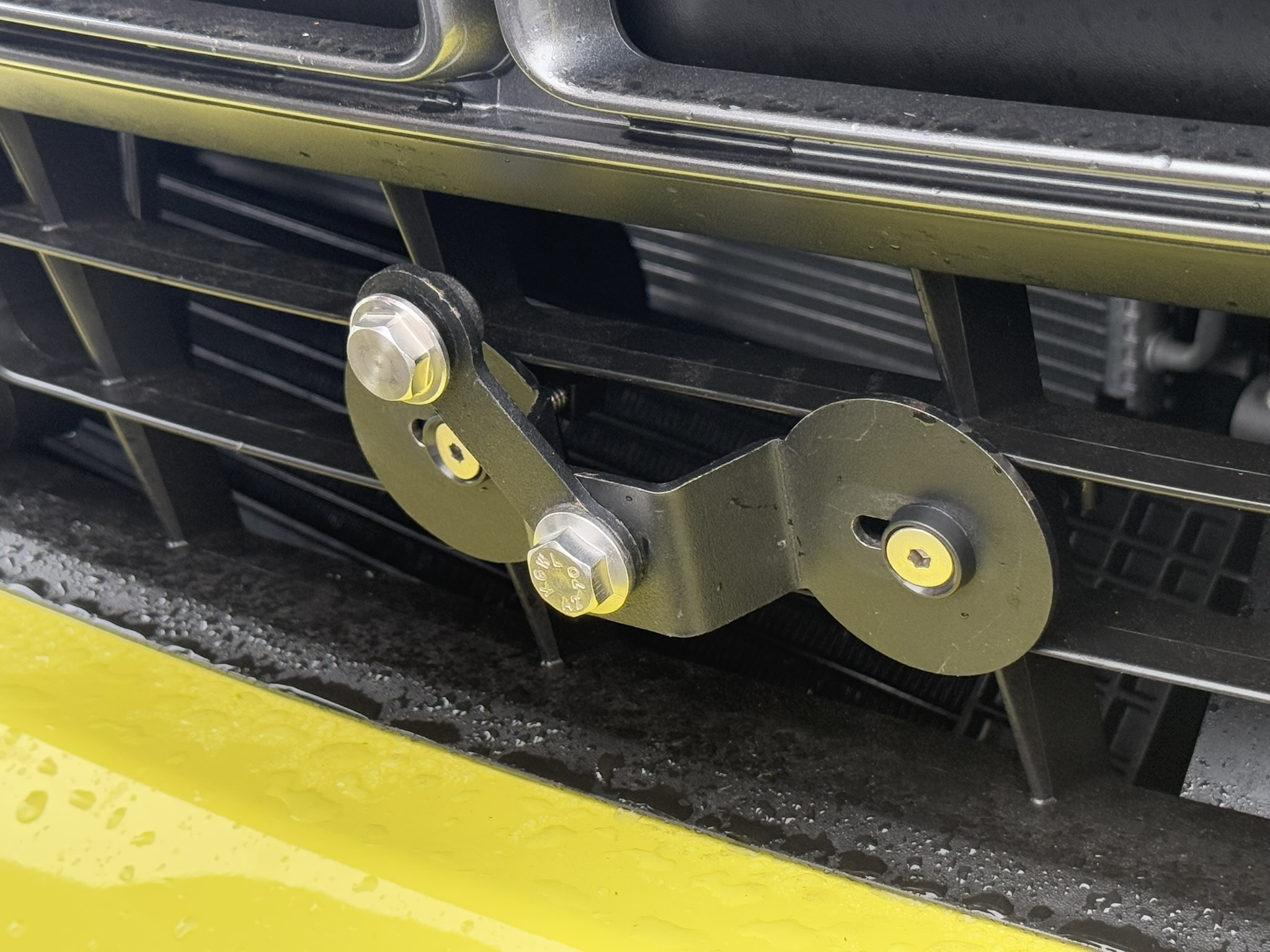 The Platypus License Plate Mount for Nissan Z RZ34 2023 to 2024 Z