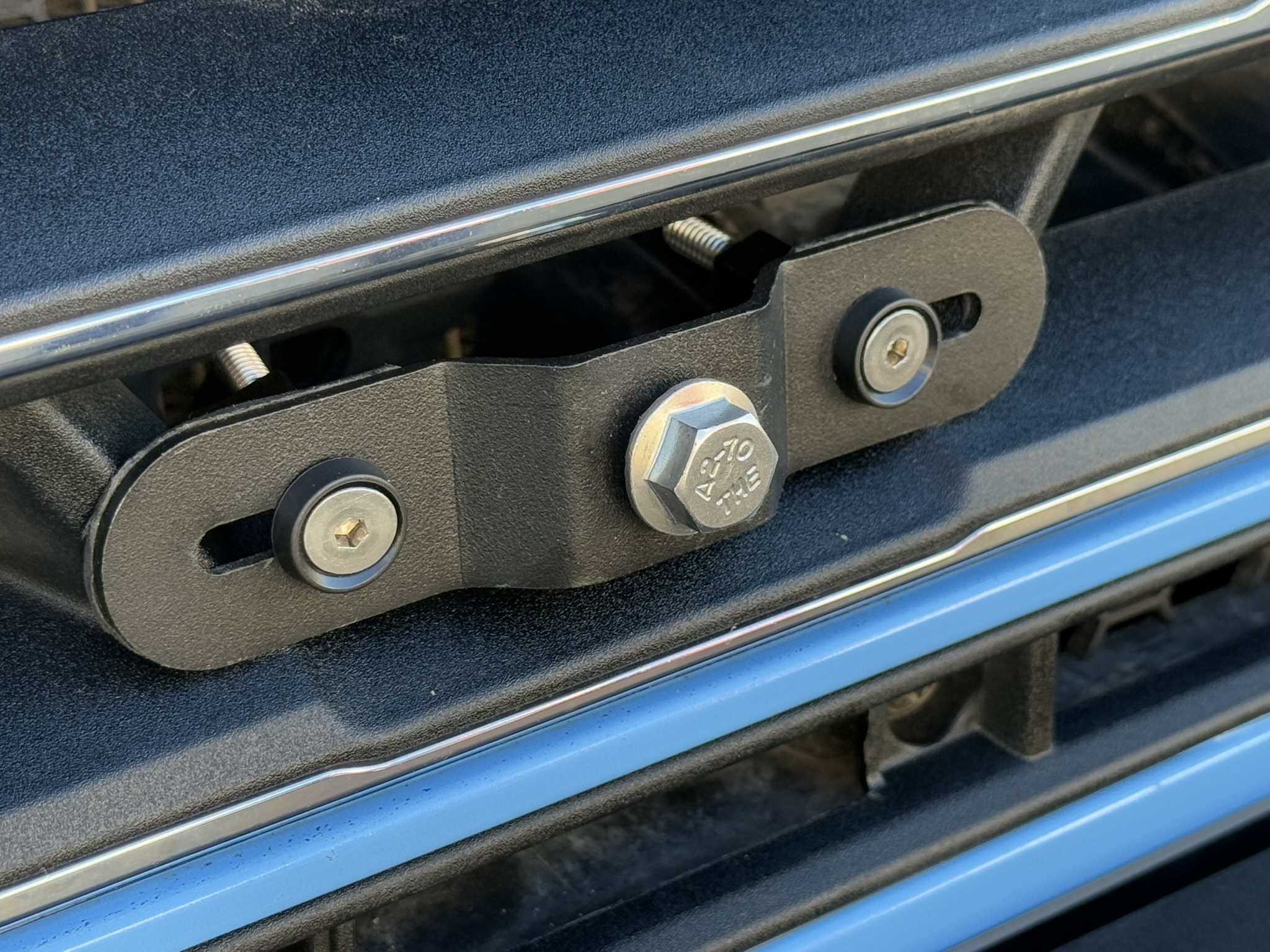 The Platypus License Plate Mount for INEOS Grenadier 2024 to 2024