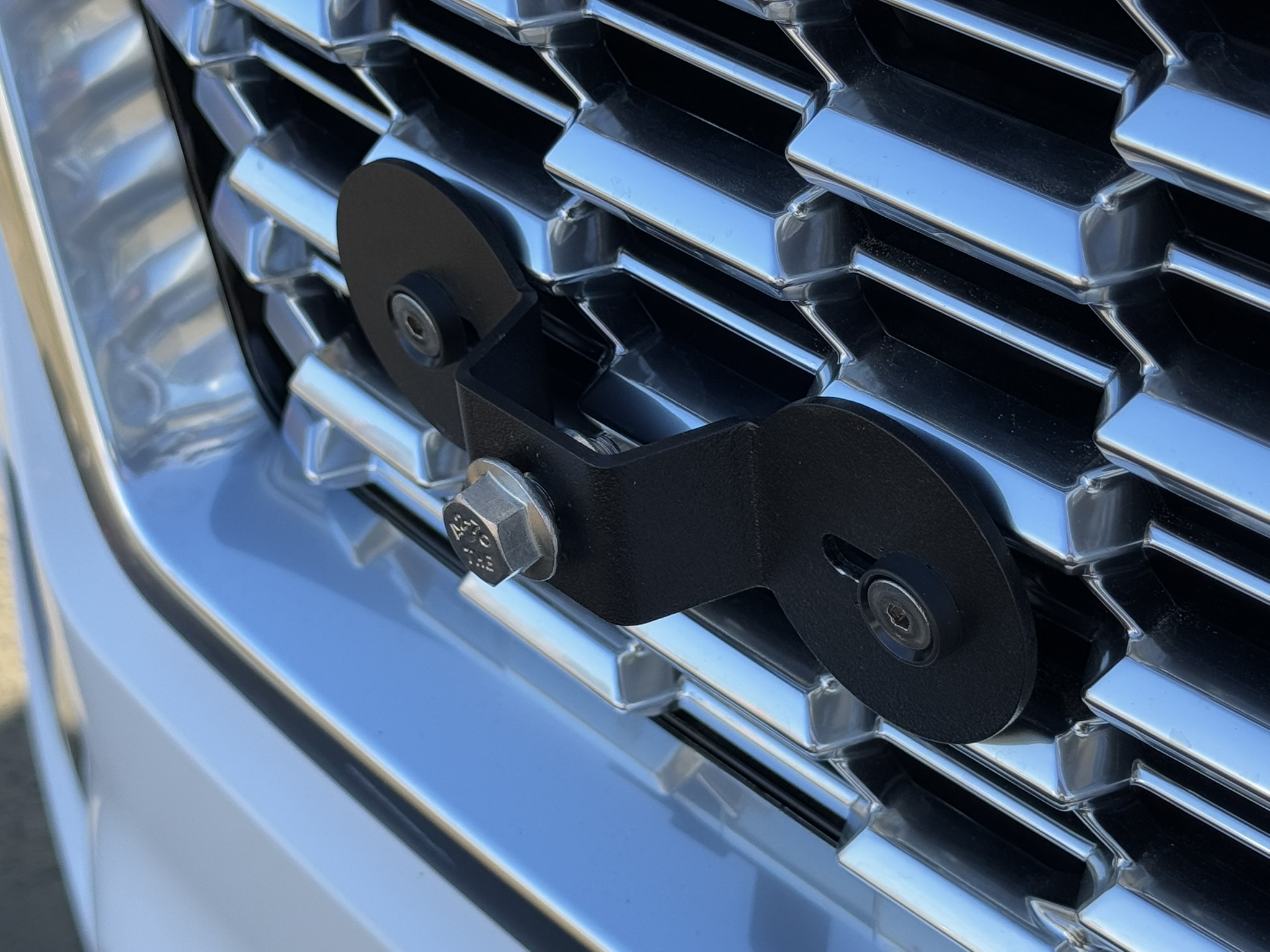 The Platypus License Plate Mount for GMC Yukon 5th gen 2015 to 2025 Pre-refresh (2021 - 2024) Denali