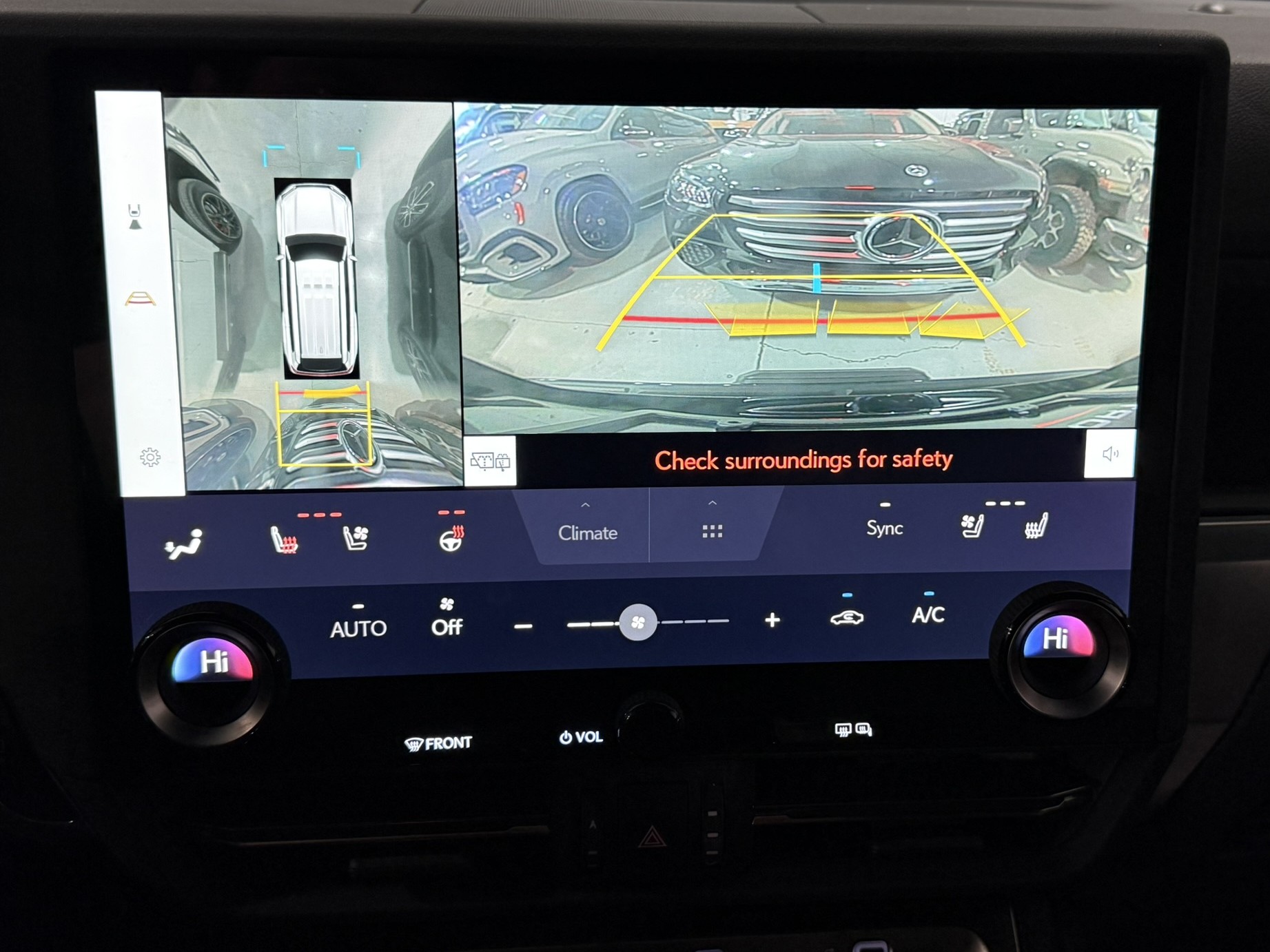 When installed correctly, the Platypus License Plate Mount should not interfere with the parking/proximity sensors or front-facing camera. 