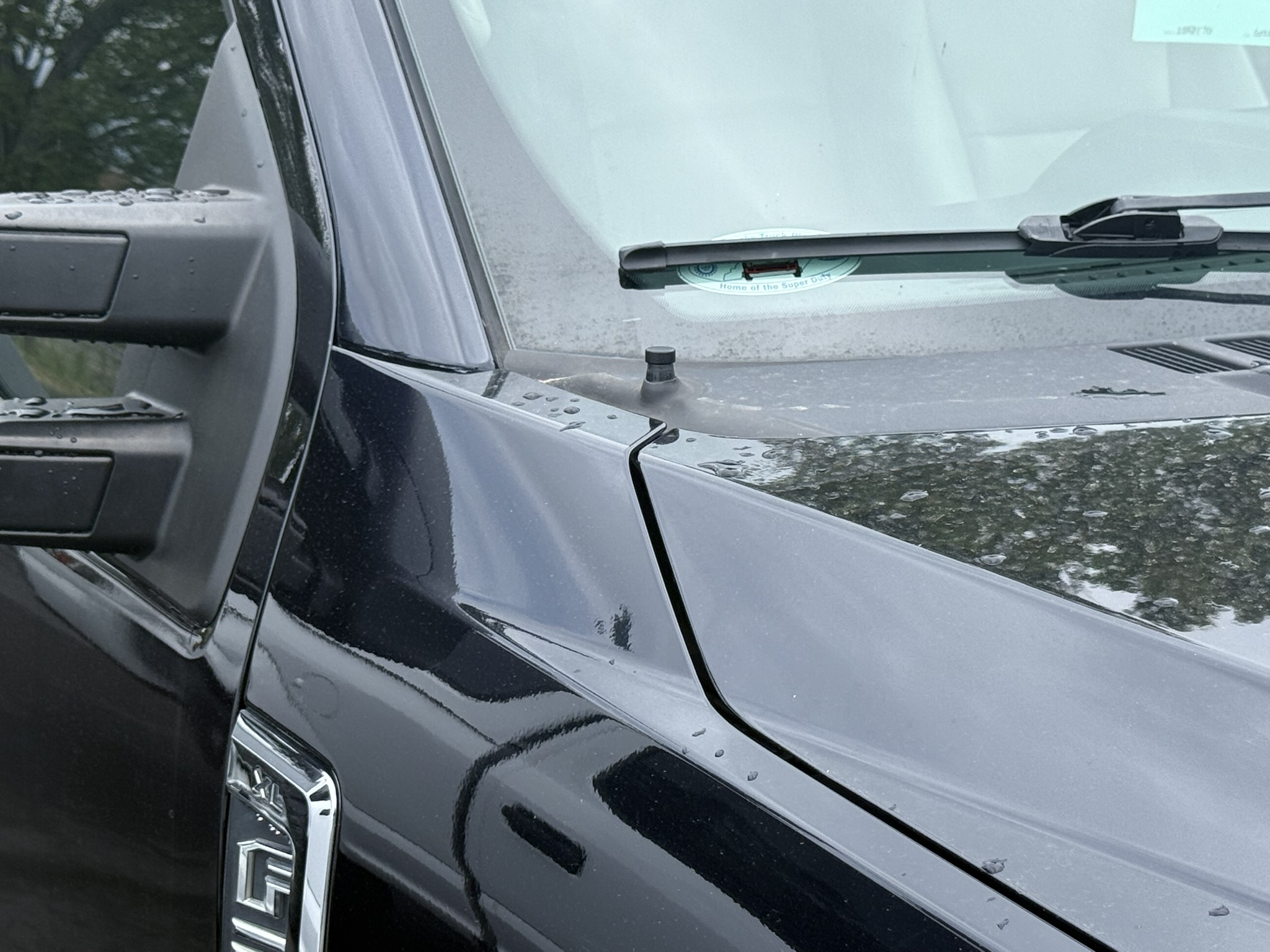 The Stubby Antenna for Ford F-250 Super Duty 4th Gen 2017 to 2022 Untenna