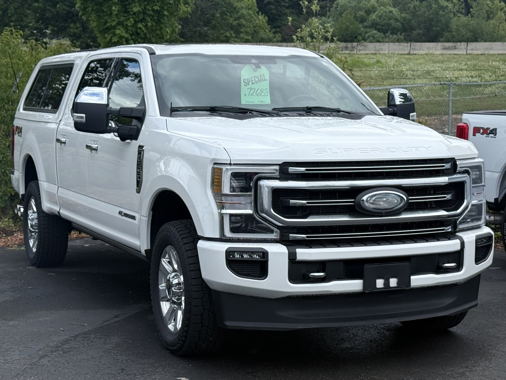 The Stubby Antenna for Ford F-350 Super Duty 4th gen 2017 to 2022 Original