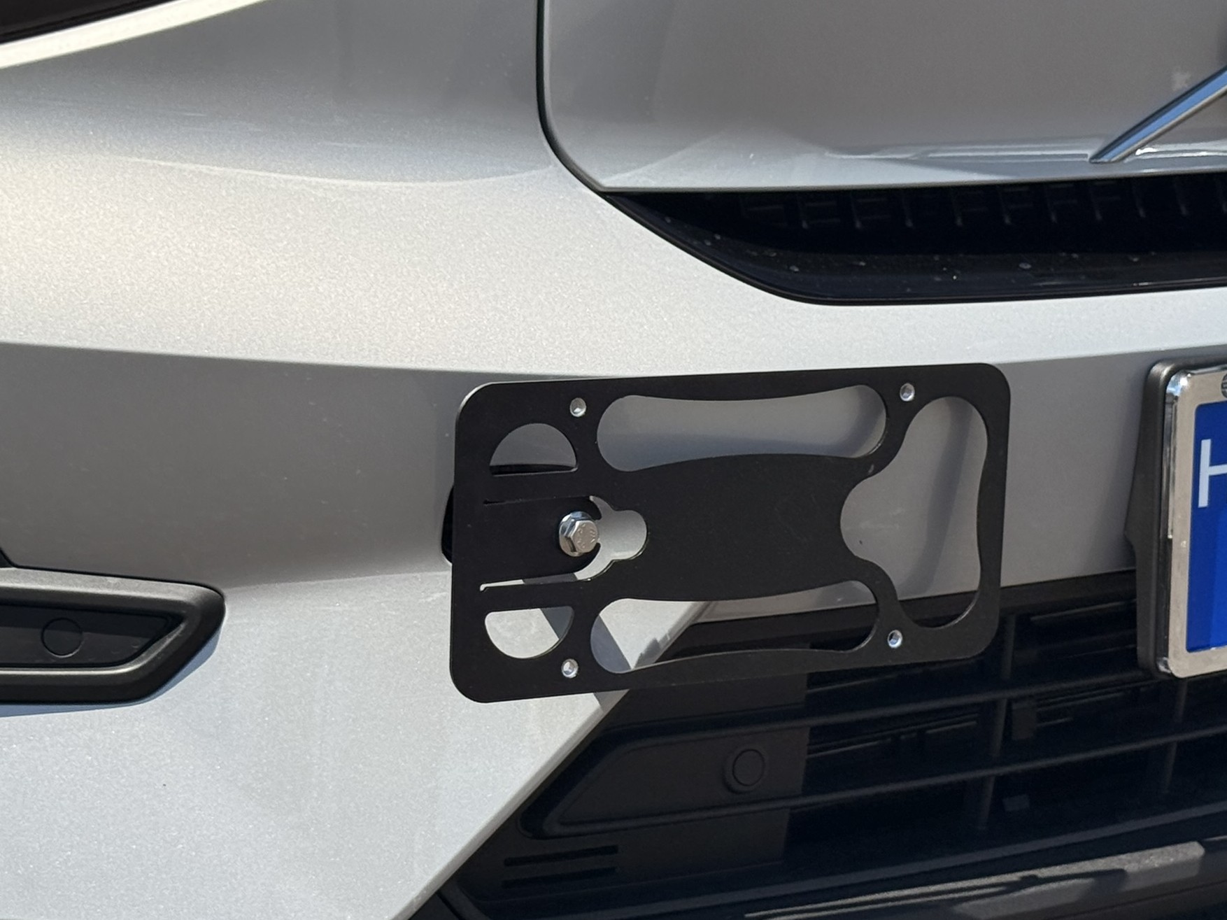 The Platypus License Plate Mount for Volvo EX40 2025 to 2025