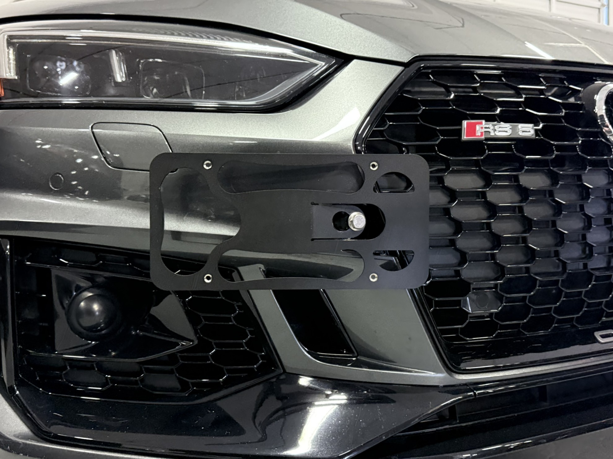 The Platypus License Plate Mount for Audi RS 5 B9 - 8W 2018 to 2025 2018 &amp; 2019 (Pre-facelift)