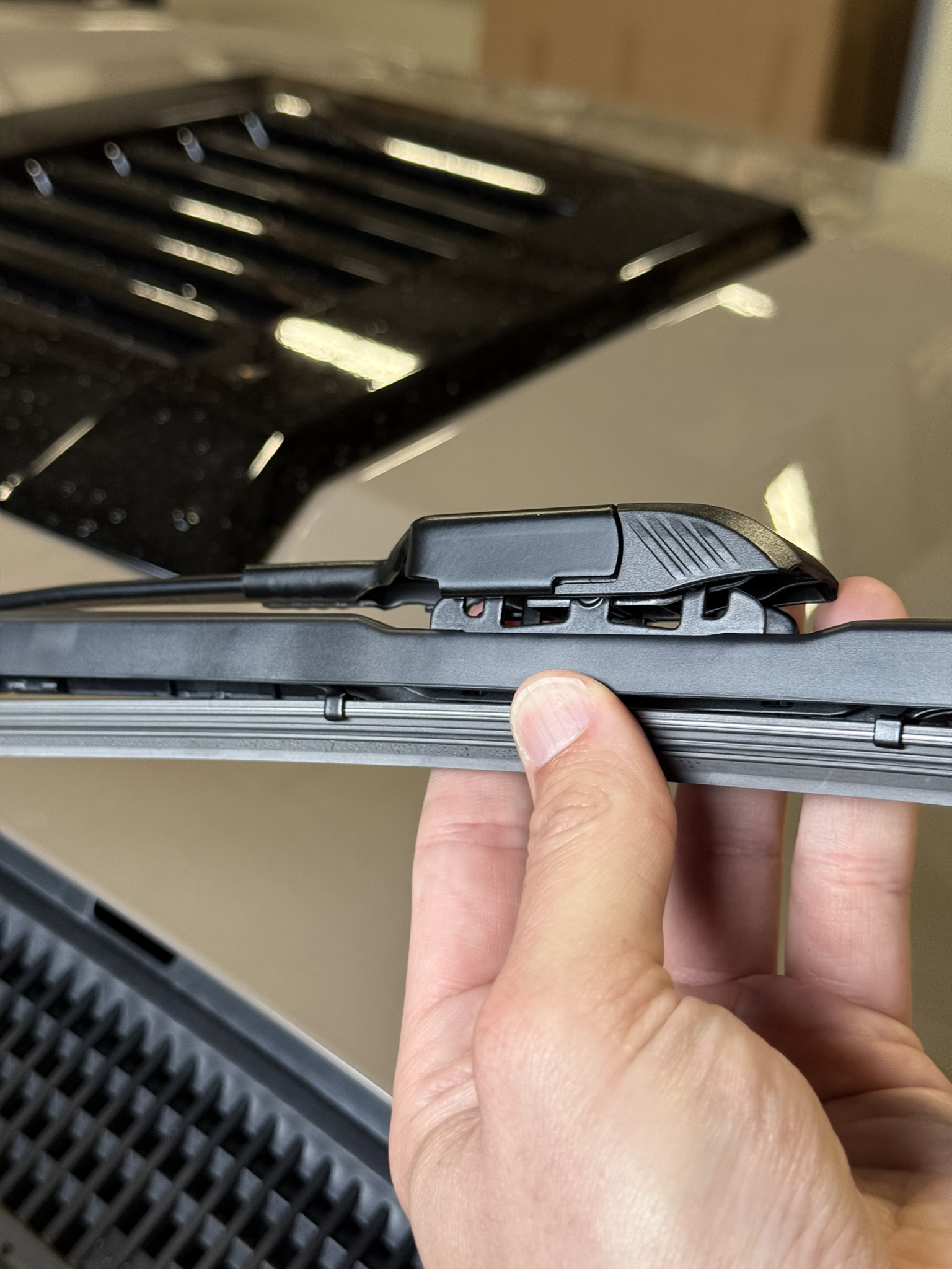 Push the MITA wiper blade up into the bottom of the TL-5 adapter