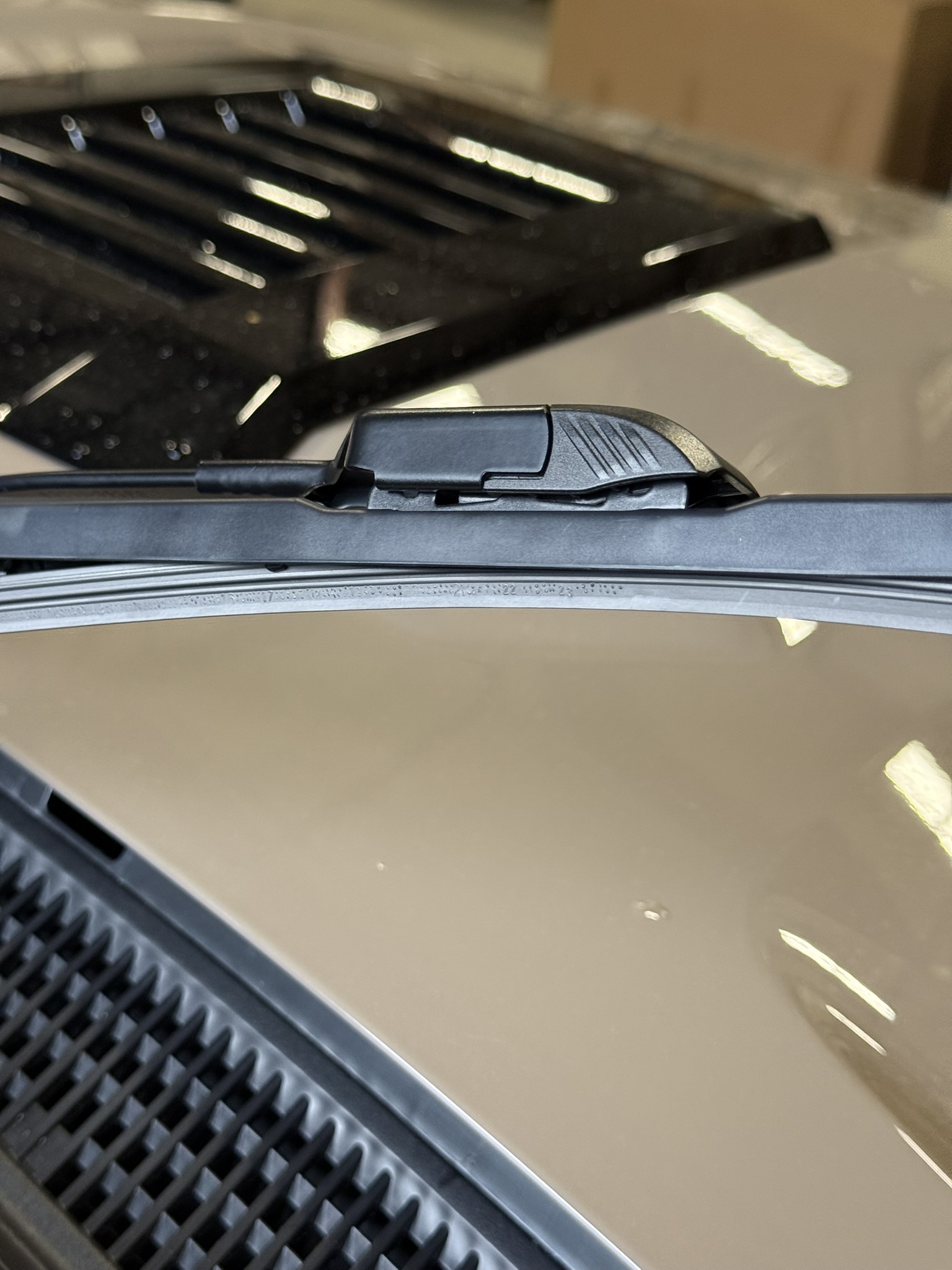 High Performance Wiper Blades for Toyota 4Runner 6th gen N380 2025 to 2025 MITA DS Silicone Blade Kit (Driver and Passenger Blades)