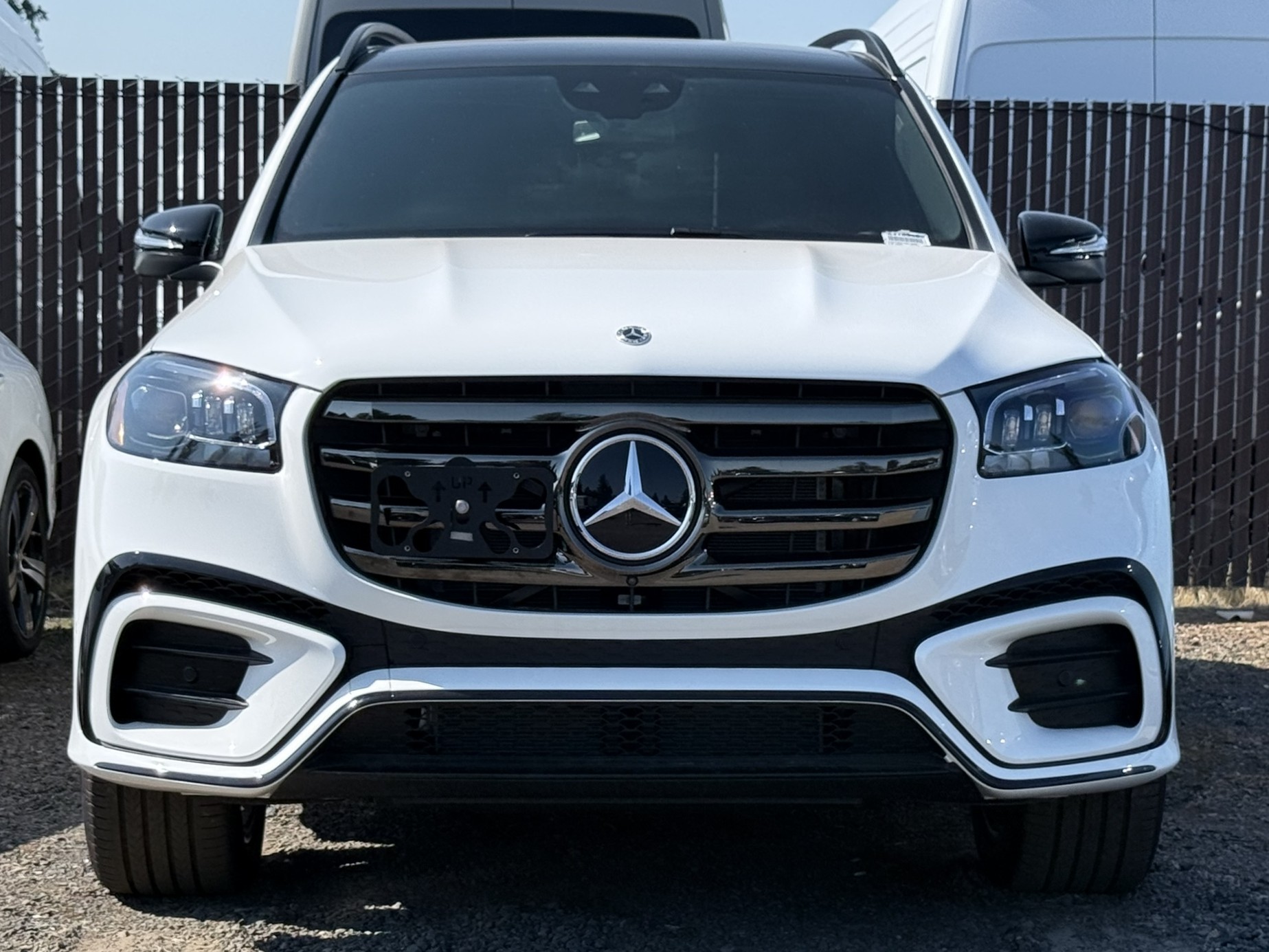 The Platypus License Plate Mount for Mercedes-Benz GLS-Class 3rd gen X167 2020 to 2026 2024+ (Facelift) GLS 580, AMG Line appearance package