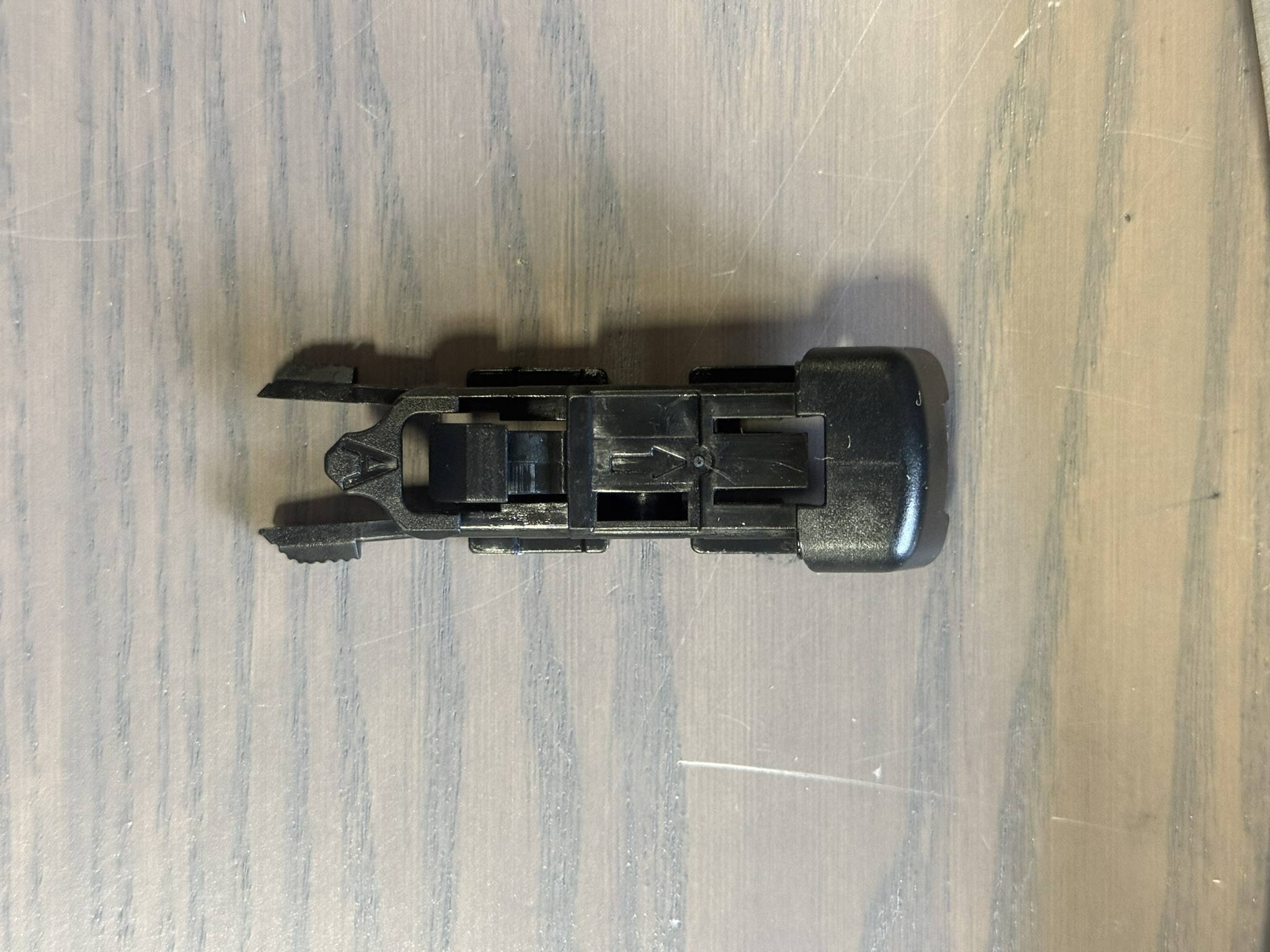 The 6th gen Toyota 4Runner uses the "A" adaptor, which needs to be installed on top of the "M" adapter. 