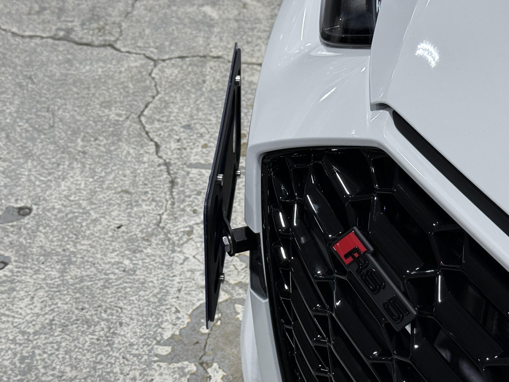 The Platypus License Plate Mount for Audi RS 5 B9 - 8W 2018 to 2025 2021-2025 (Facelift)