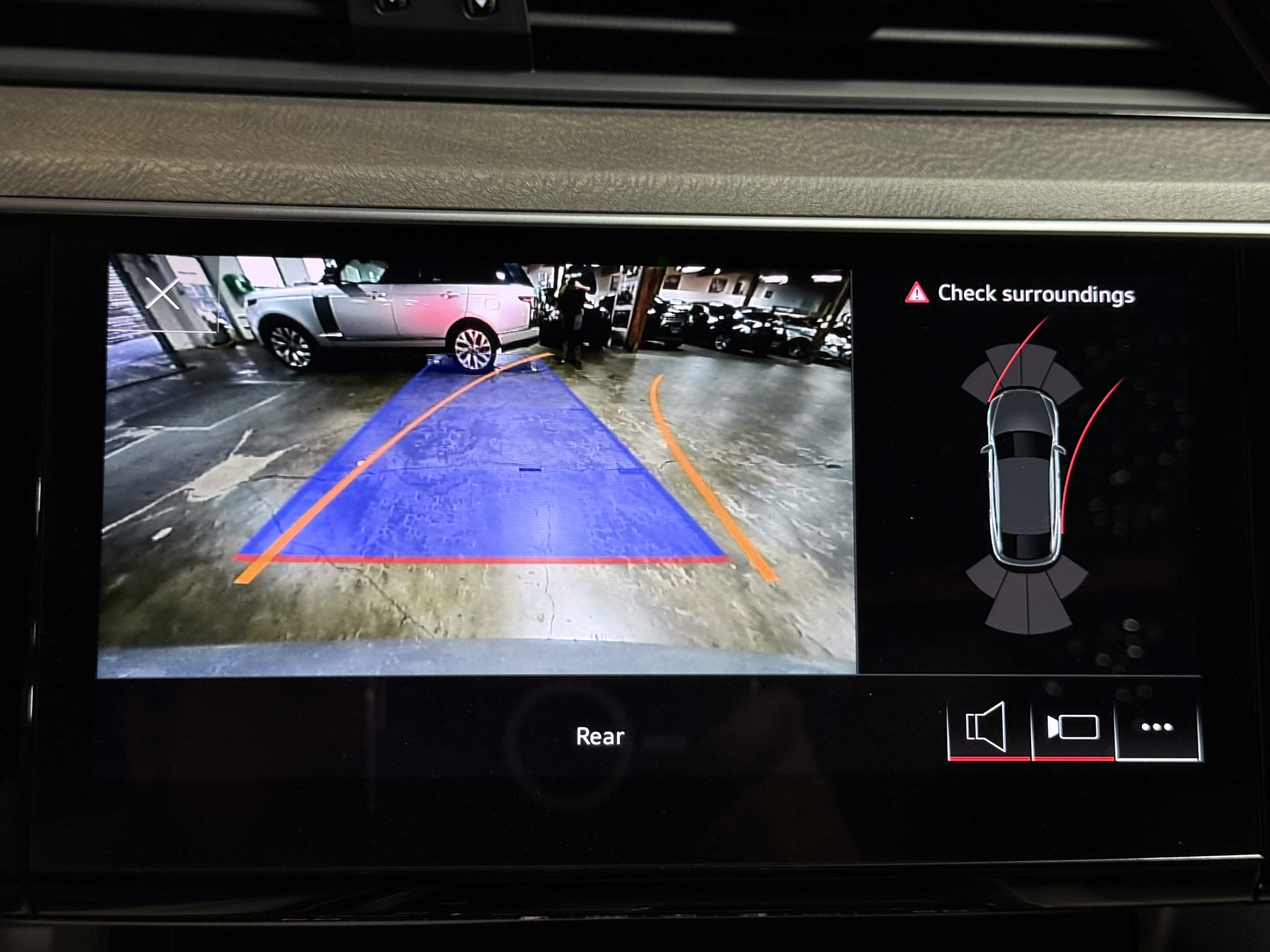 When installed correctly, the Platypus License Plate Mount will not interfere with the parking sensors. 