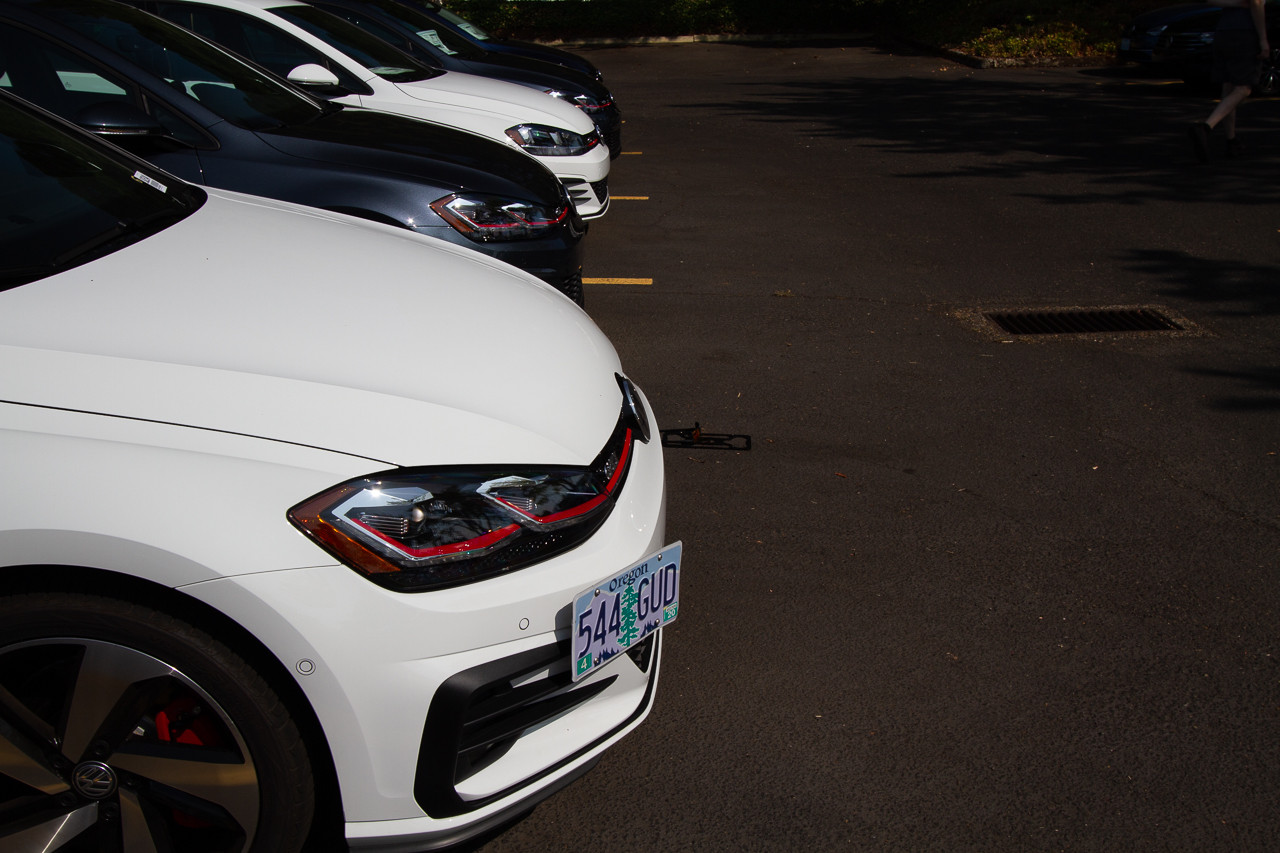 The Platypus License Plate Mount for Volkswagen Golf A7 Typ 5G 2015 to 2021 2018-2021 (Mk7.5)