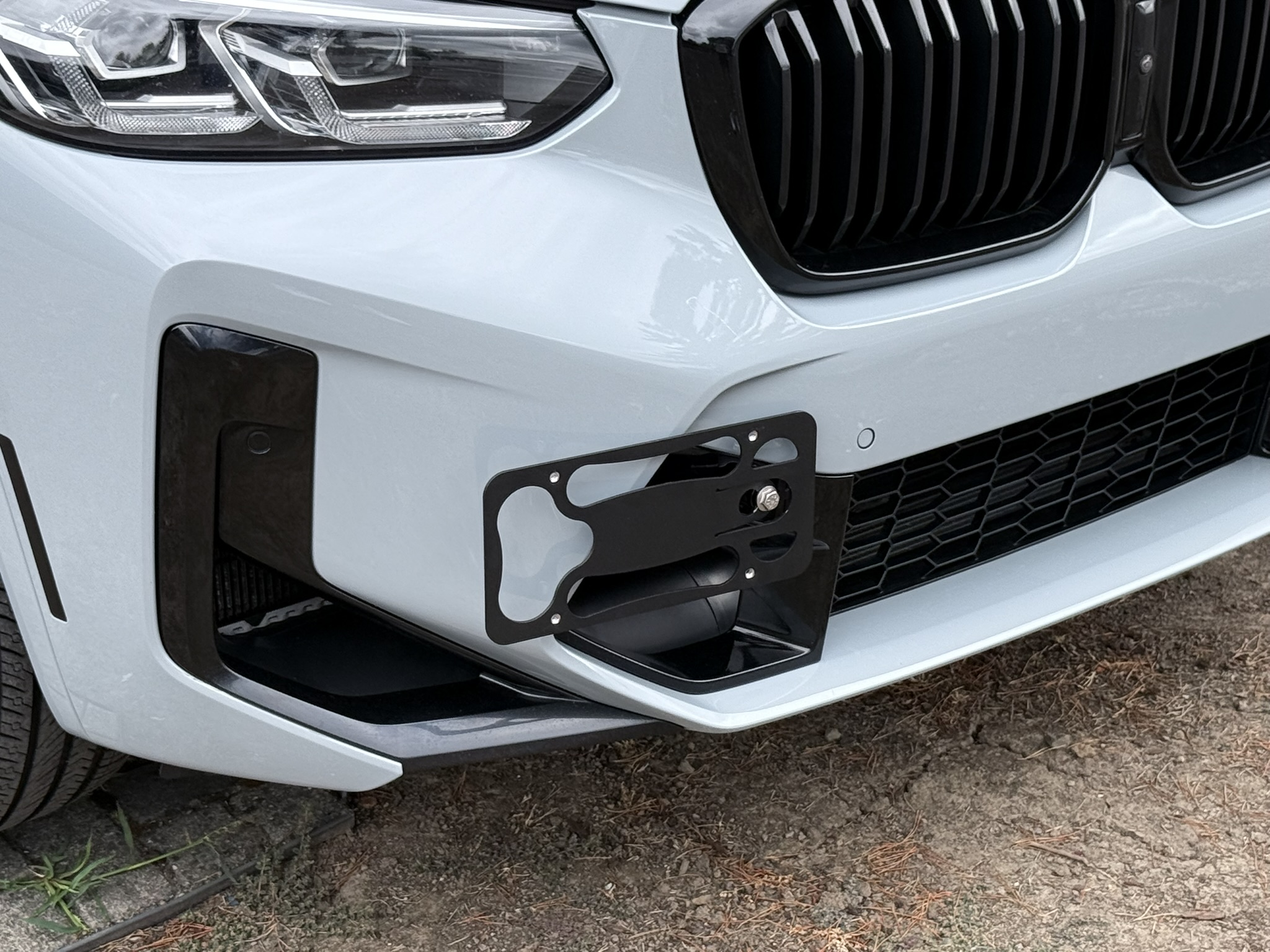 The Platypus License Plate Mount for BMW X3 G01 2018 to 2024 X3 M