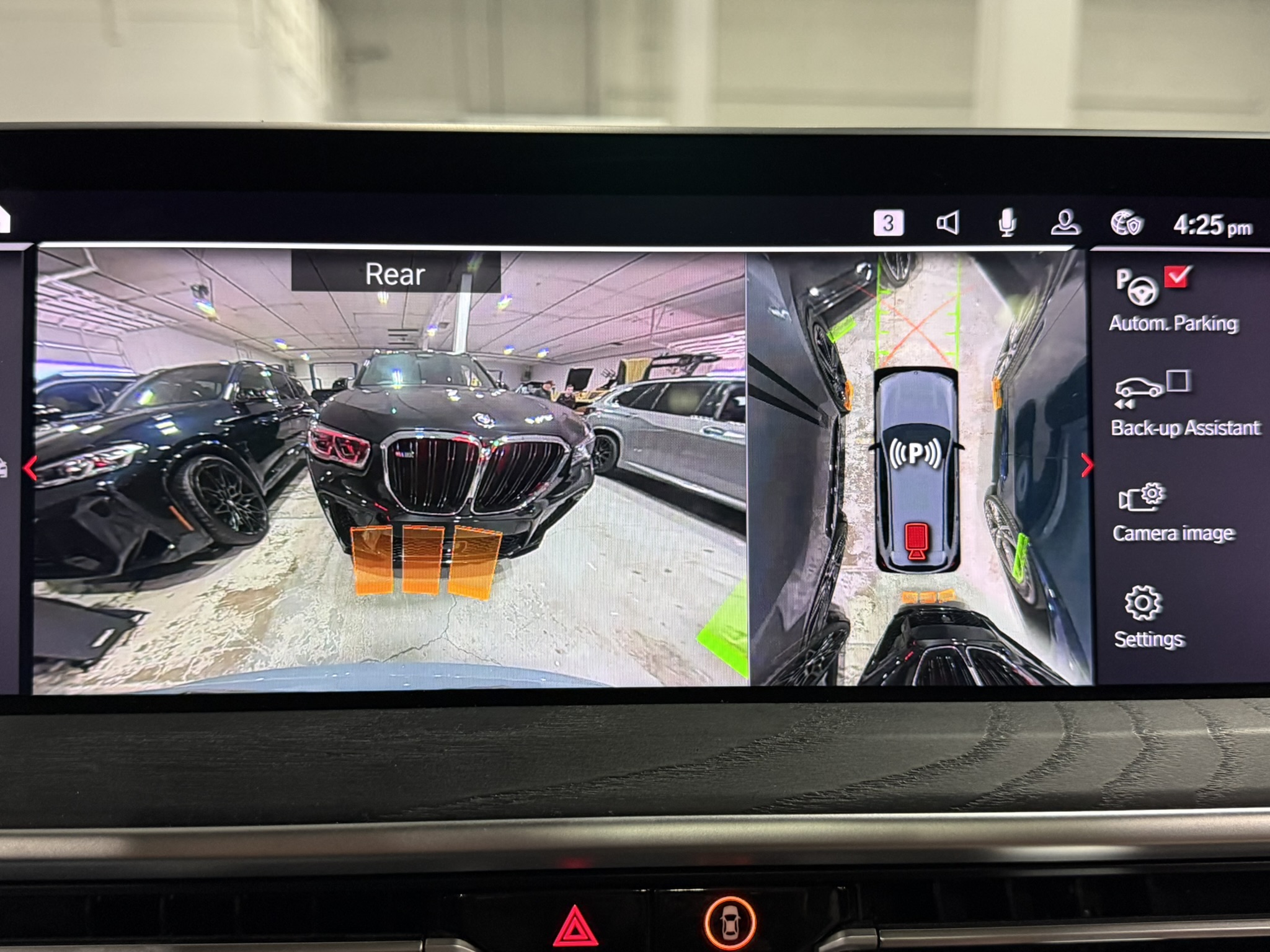 When installed correctly, the Platypus License Plate Mount should not interfere with the parking/proximity sensors.