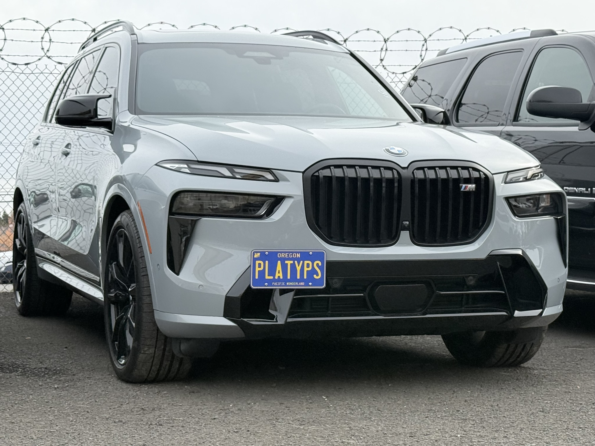https://cdn11.bigcommerce.com/s-351ed/images/stencil/{:size}/products/7535/278979/the_platypus_license_plate_mount_for_bmw_x7_g07_2019_to_2025_xdrive40i_w_m-sport_package_FN16DZA_7535__34906.1753376086.jpg?c=2