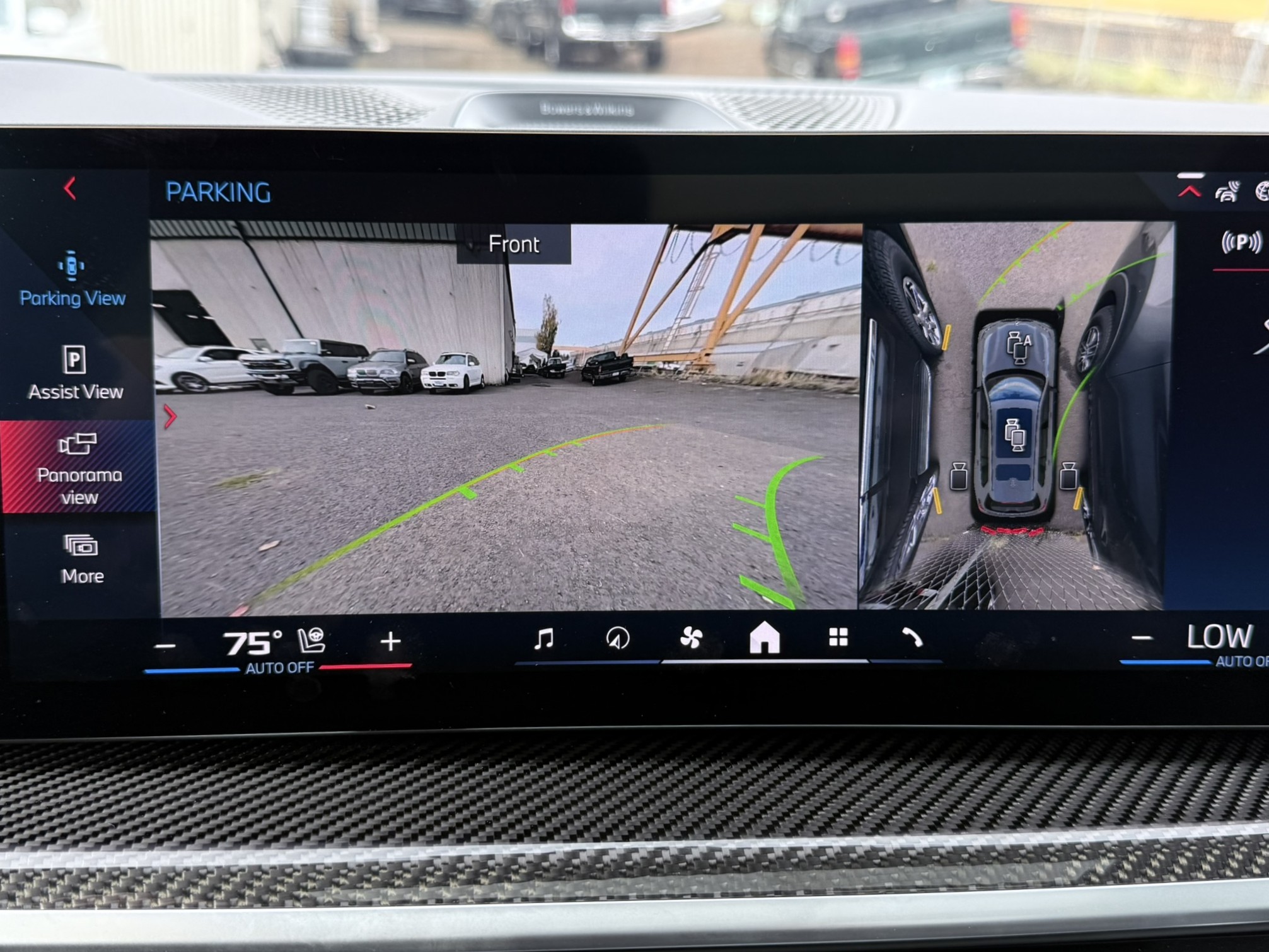 When installed correctly, the Platypus License Plate Mount will not interfere with the parking sensors for any of the 2023+ X7 models. 
