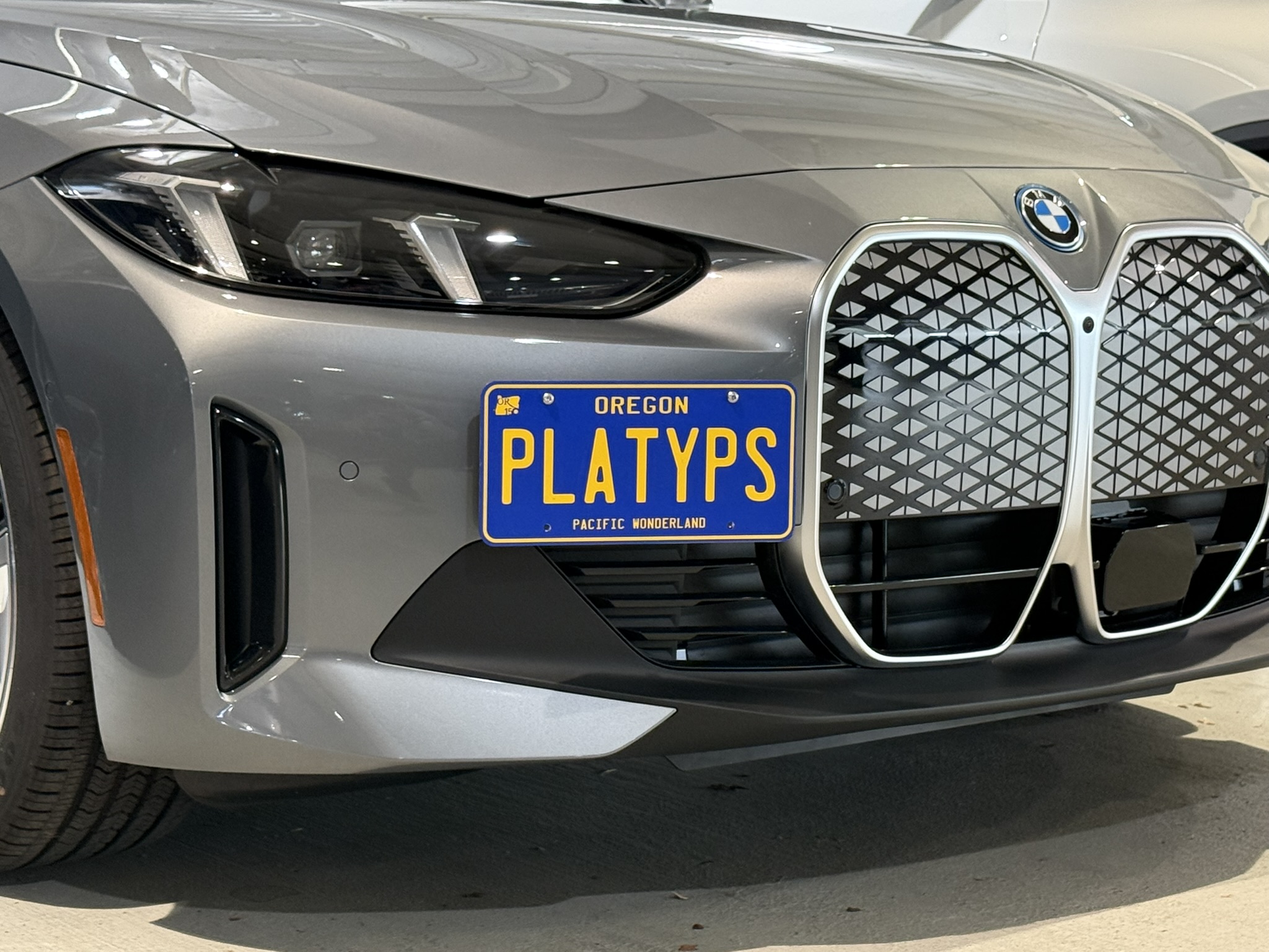 The Platypus License Plate Mount for BMW i4 2022 to 2025 eDrive40