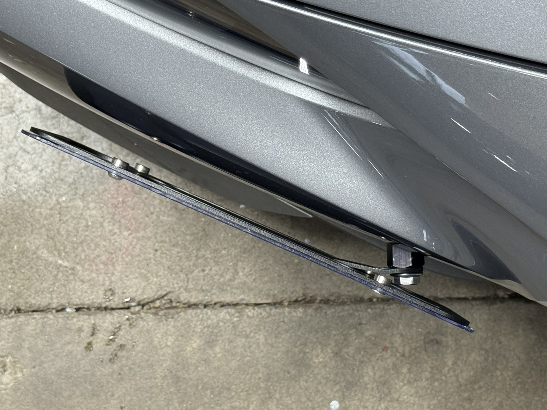 The Platypus License Plate Mount for BMW i4 2022 to 2025 eDrive35/eDrive40