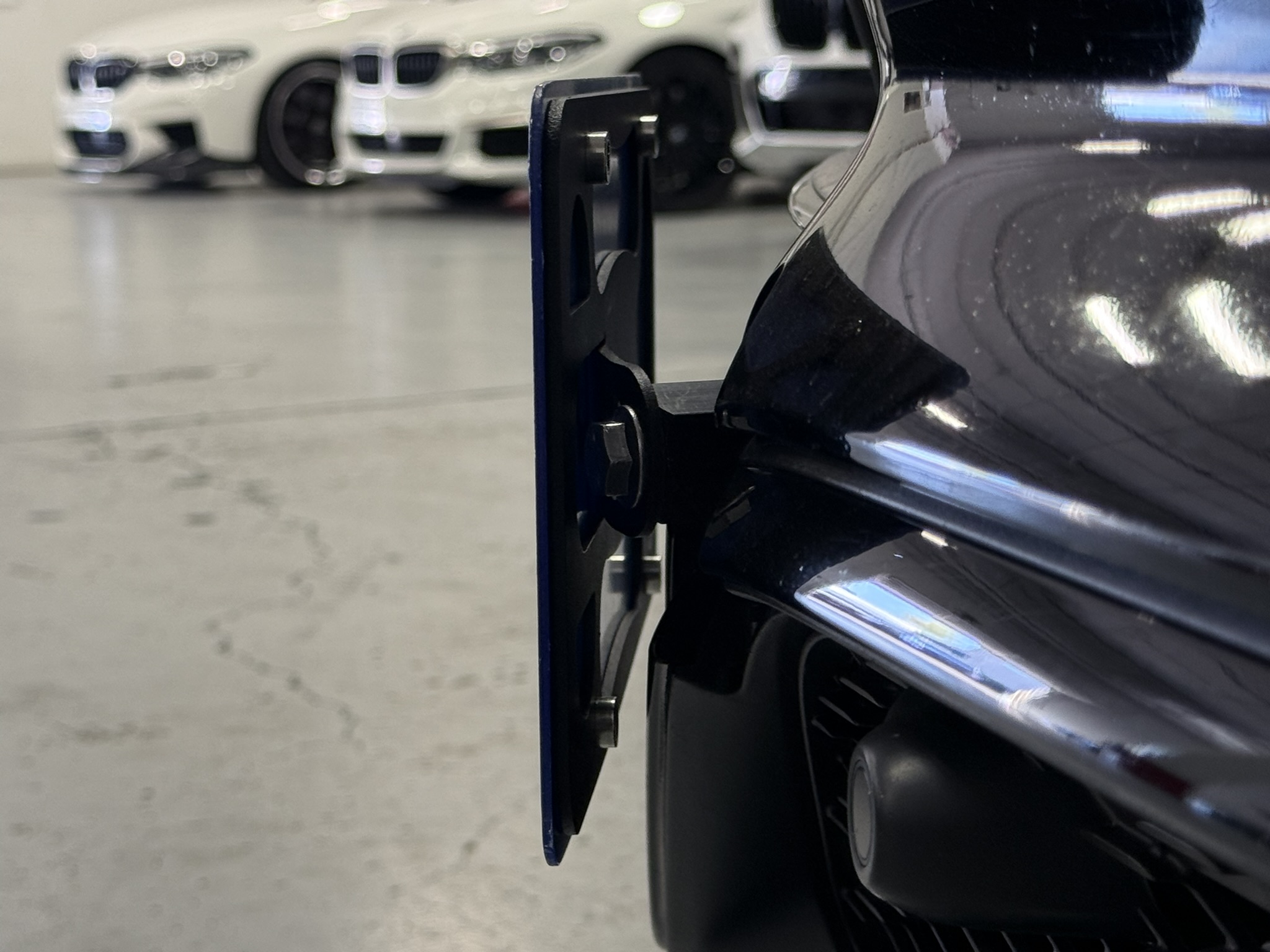 The Platypus License Plate Mount for Mercedes-Benz GLS-Class 3rd gen X167 2020 to 2026 2020-2023 (Pre-facelift)