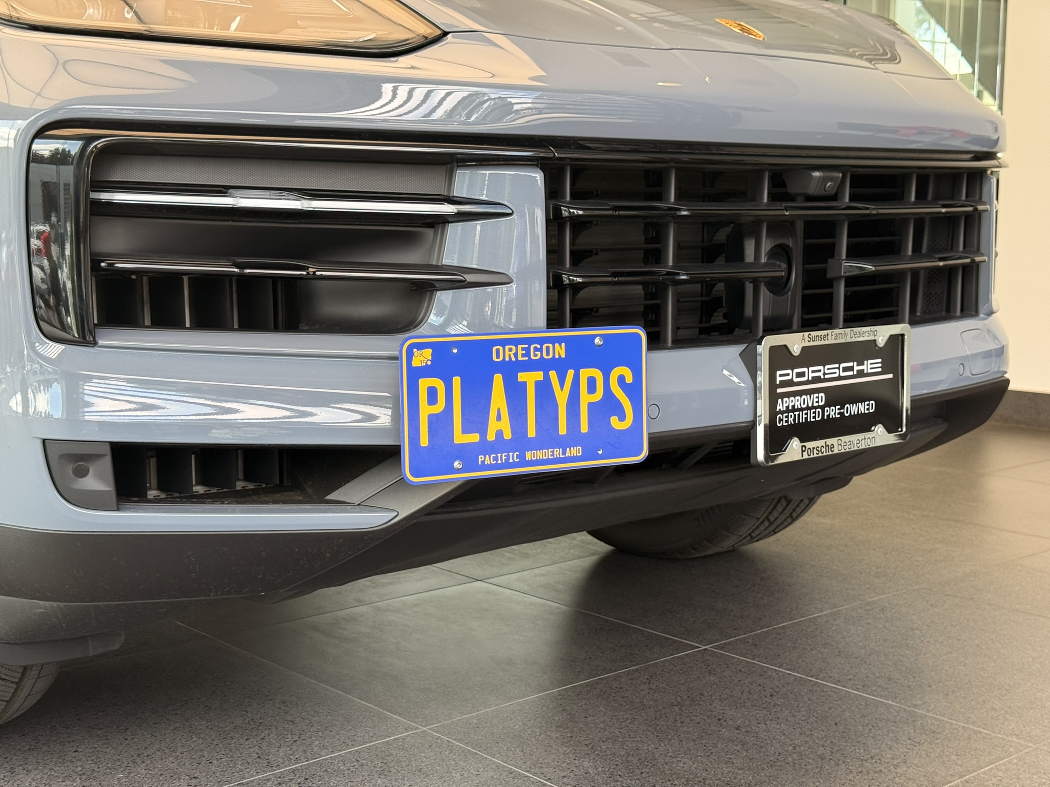 The Platypus License Plate Mount for Porsche Cayenne 9YA 2019 to 2025 Facelift (2024+)