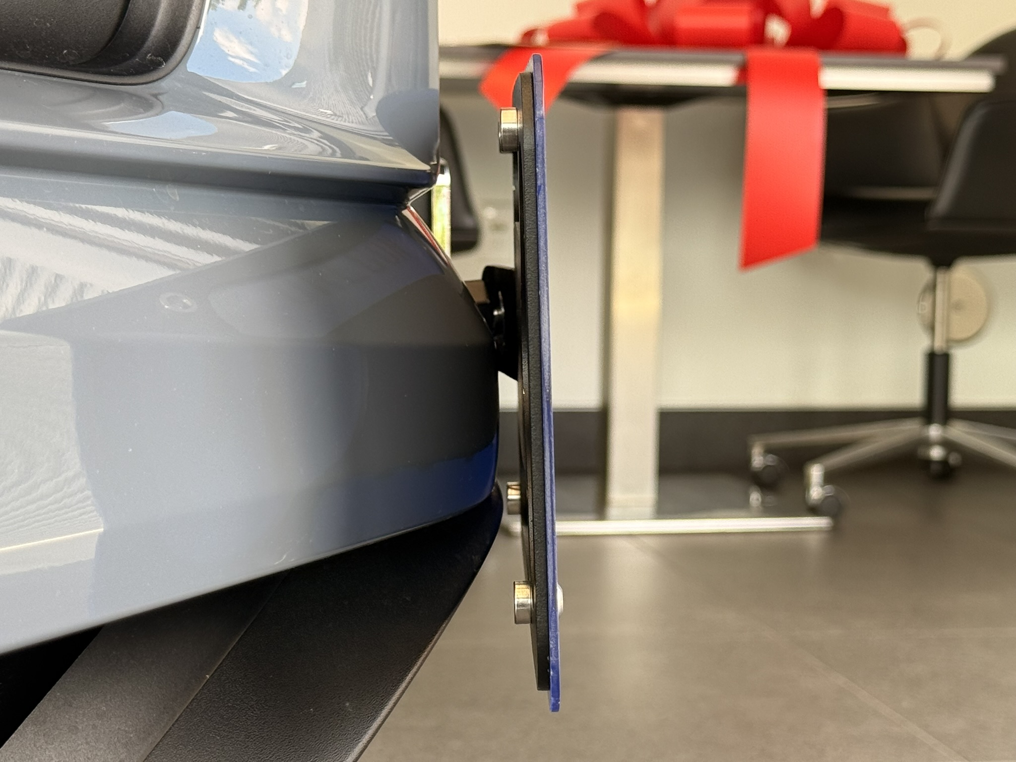 The Platypus License Plate Mount for Porsche Cayenne 9YA 2019 to 2025 Facelift (2024+)