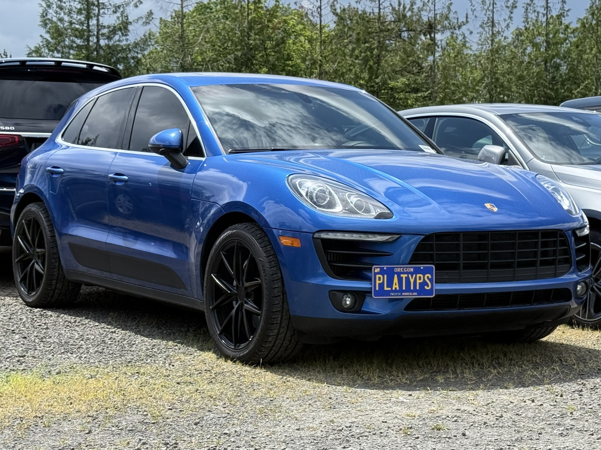 The Platypus License Plate Mount for Porsche Macan 1st gen 95B 2015 to 2025 95B.1 (2015 - 2018) Macan S (2015 - 2018)