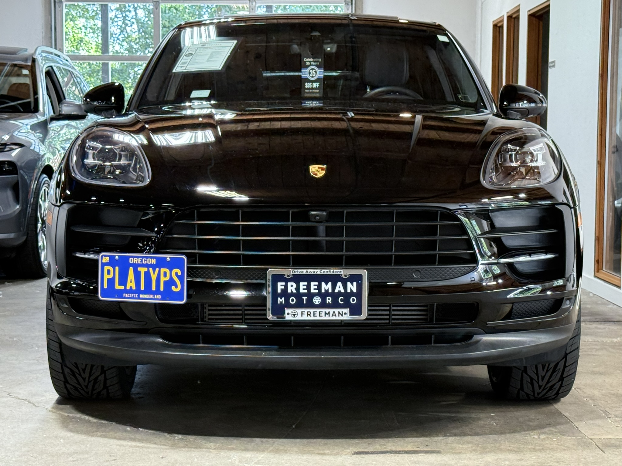 https://cdn11.bigcommerce.com/s-351ed/images/stencil/{:size}/products/7614/279405/the_platypus_license_plate_mount_for_porsche_macan_2015_to_2025_facelift_macan_2019-2023_W8OXCGF_7614__86641.1748889026.jpg?c=2