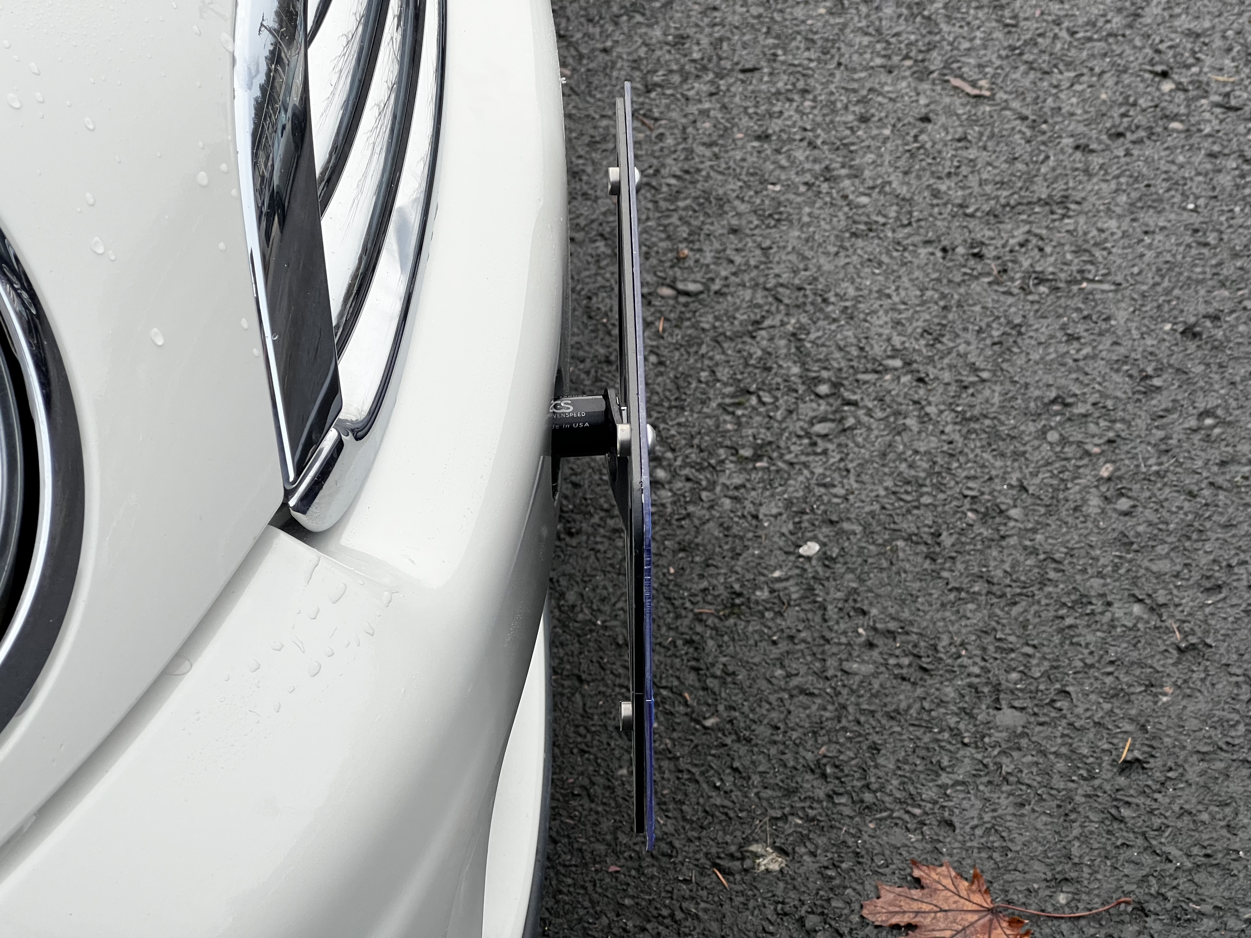 The Platypus License Plate Mount for MINI Convertible R57 (Cabrio) 2009 to 2015 Base / S / JCW (2011-2015)