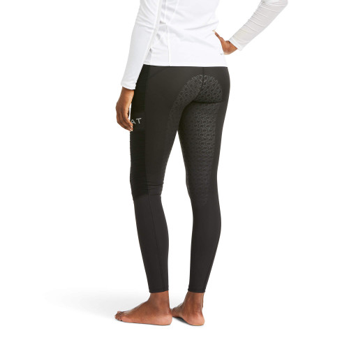 Ariat Women's EOS Moto Full Seat Tights
It's our tried-and-true Eos performance tight, now featuring sleek, motorcycle-wear styling. Offering flattering support and 21st-century style-meets-function details like full seat grip and conveniently placed pockets.