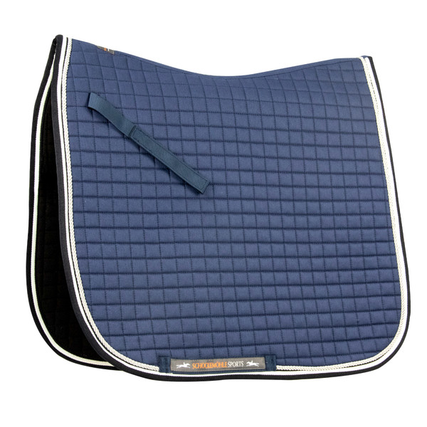 Schockemoehle Dressage Pad Neo Star D Style
A perfect choice for your daily training session – this is the cotton saddle pad Neo Star Pad Style by Schockemöhle Sports. Thanks to an anatomic back line and a quick drying inside, your horse will feel more than comfortable under the saddle. Also the design is an eye-catcher, due to a stylish cord and a two-colored surround. Schockemoehle Dressage Pad Neo Star D Style
A perfect choice for your daily training session – this is the cotton saddle pad Neo Star Pad Style by Schockemöhle Sports. Thanks to an anatomic back line and a quick drying inside, your horse will feel more than comfortable under the saddle. Also the design is an eye-catcher, due to a stylish cord and a two-colored surround.