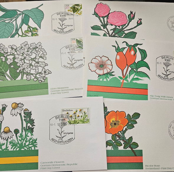 WORLDWIDE BIRD & FLOWER COVER COLLECTION- 45 Fleetwood FDC Unaddressed Covers With Special Cachet