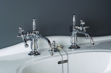 Strom Plumbing P0013C Original Fuller Style Basin Faucet