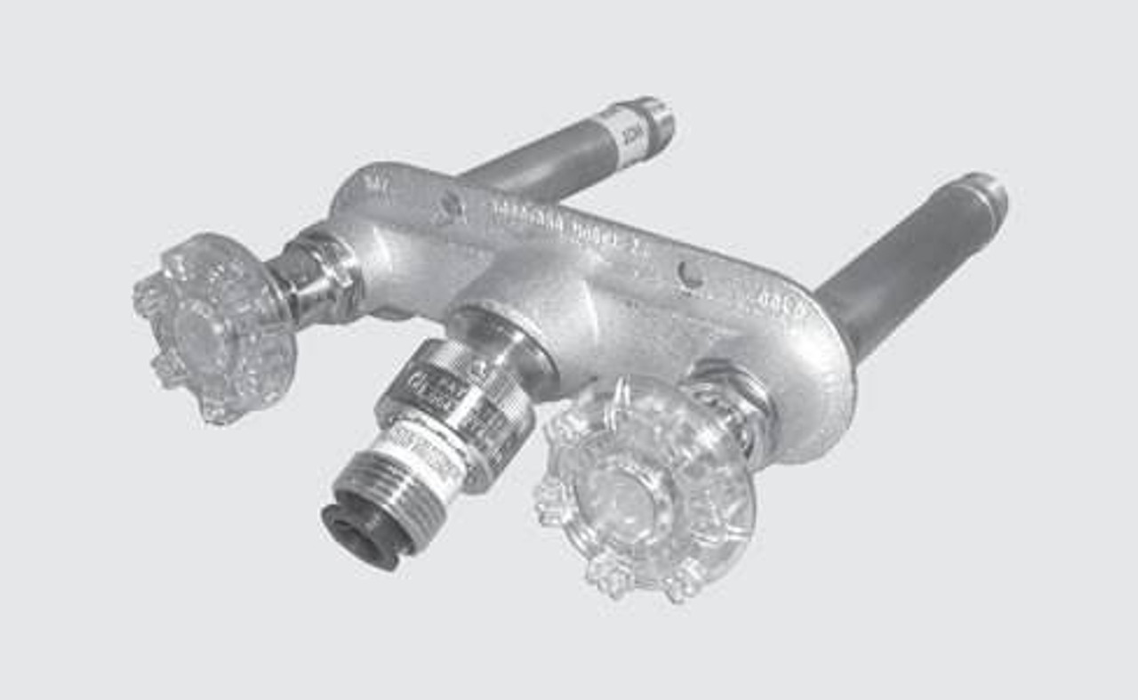 Woodford C22C-4 Chrome 22C Freezeless Hot & Cold Wall Faucet 4 Inch