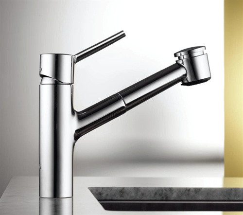 KWC  10.211.033.000 LUNA Single Handle Pull-Out Kitchen Faucet (Chrome)