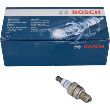 Spark Plug for Stihl FC90, FC95, FC100, FC110, FS90R, FS100ARX, FS110 130-121