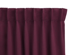 Verduisterende gordijnen | Wijnrood met haken | 150 x 250 cm Verduisterende gordijnen | Wijnrood met haken | 150 x 250 cm