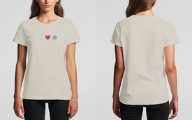CLUB PILATES - PEACE LOVE PILATES TEE - NATURAL