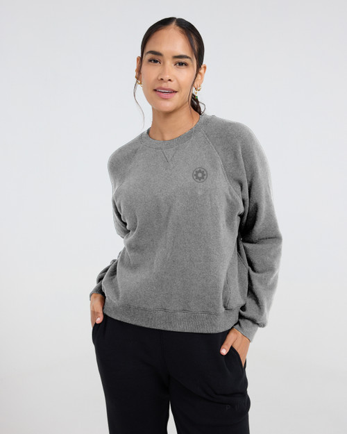 CLUB PILATES - COZY CREWNECK SWEATSHIRT - HEATHER GREY CP CLASSIC