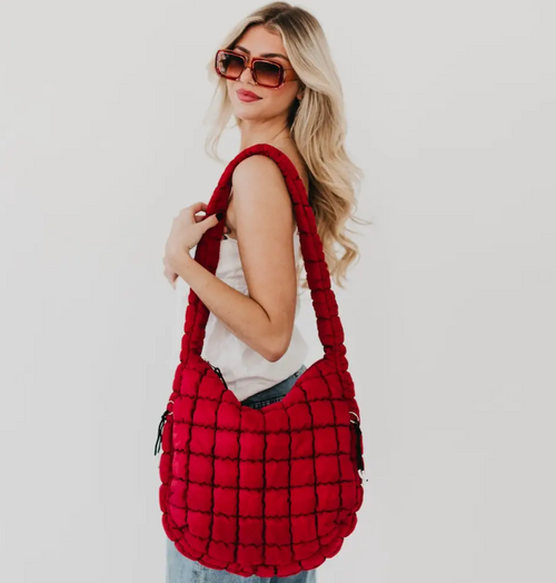 CARMEN QUILTED HOBO BAG - RED