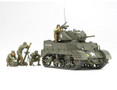  Tamiya 1/35 M5A1 Light Tank with Figures 