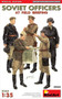  MiniArt 1/35 Soviet Officers at Field Briefing Special Edition 