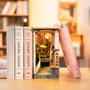  Rolife Sakura Densya 3D Creative Bookend 