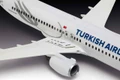  Revell 1/144 Boeing 737-800 Turkish Airlines 