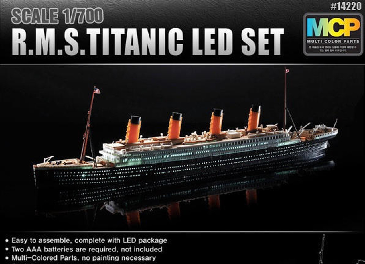 Academy 1/700 RMS Titanic with LED Lighting Set - Wonderland Models |  AC14220 | £