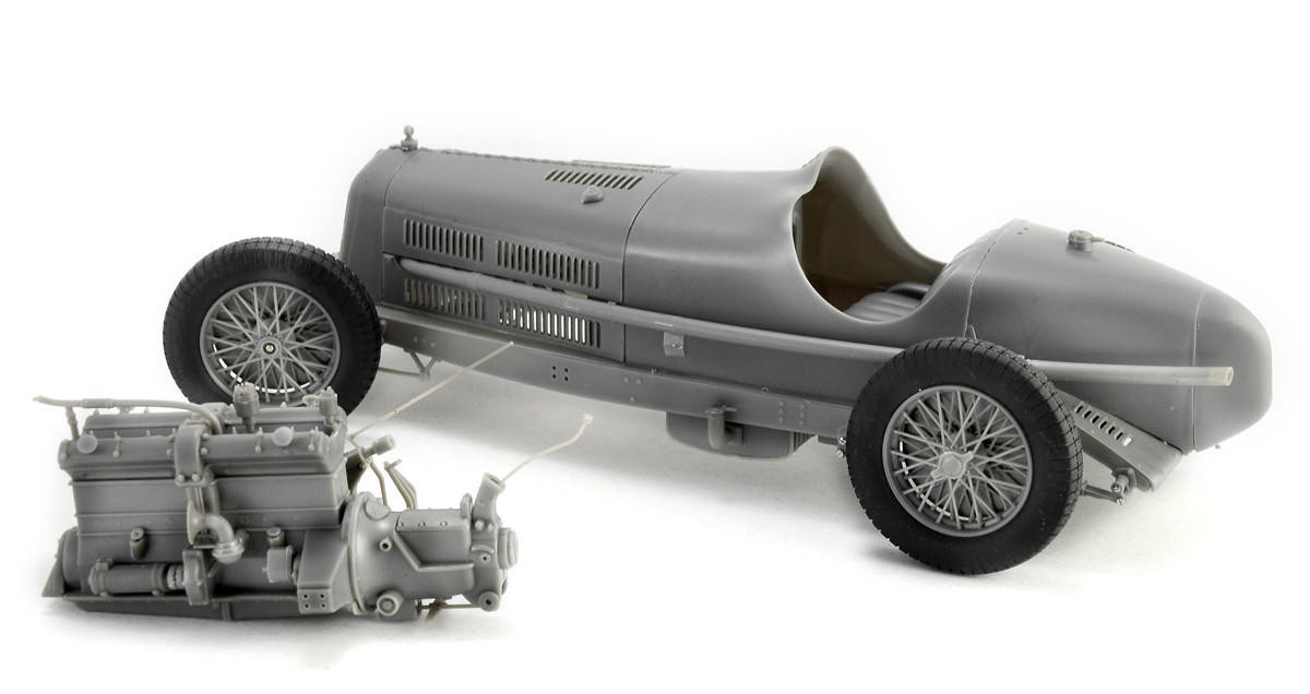 Italeri 1/12 Alfa Romeo 8C 2300 Monza - Wonderland Models | IT4706