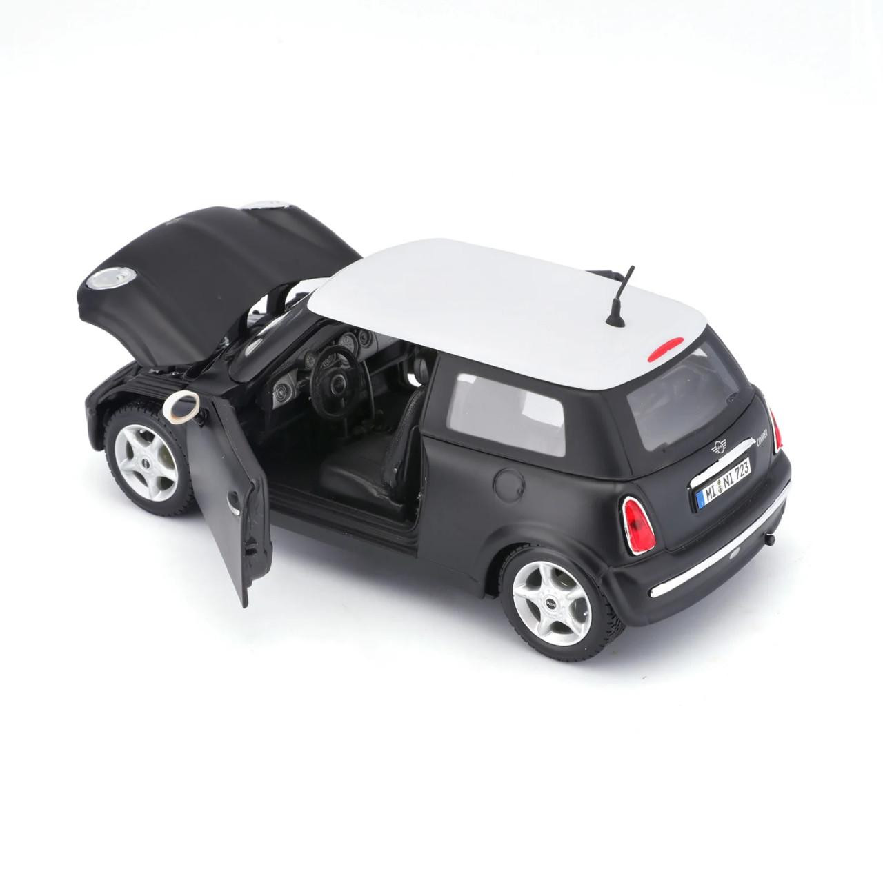 Maisto 1/24 Mini Cooper Diecast Model - Wonderland Models | M31219