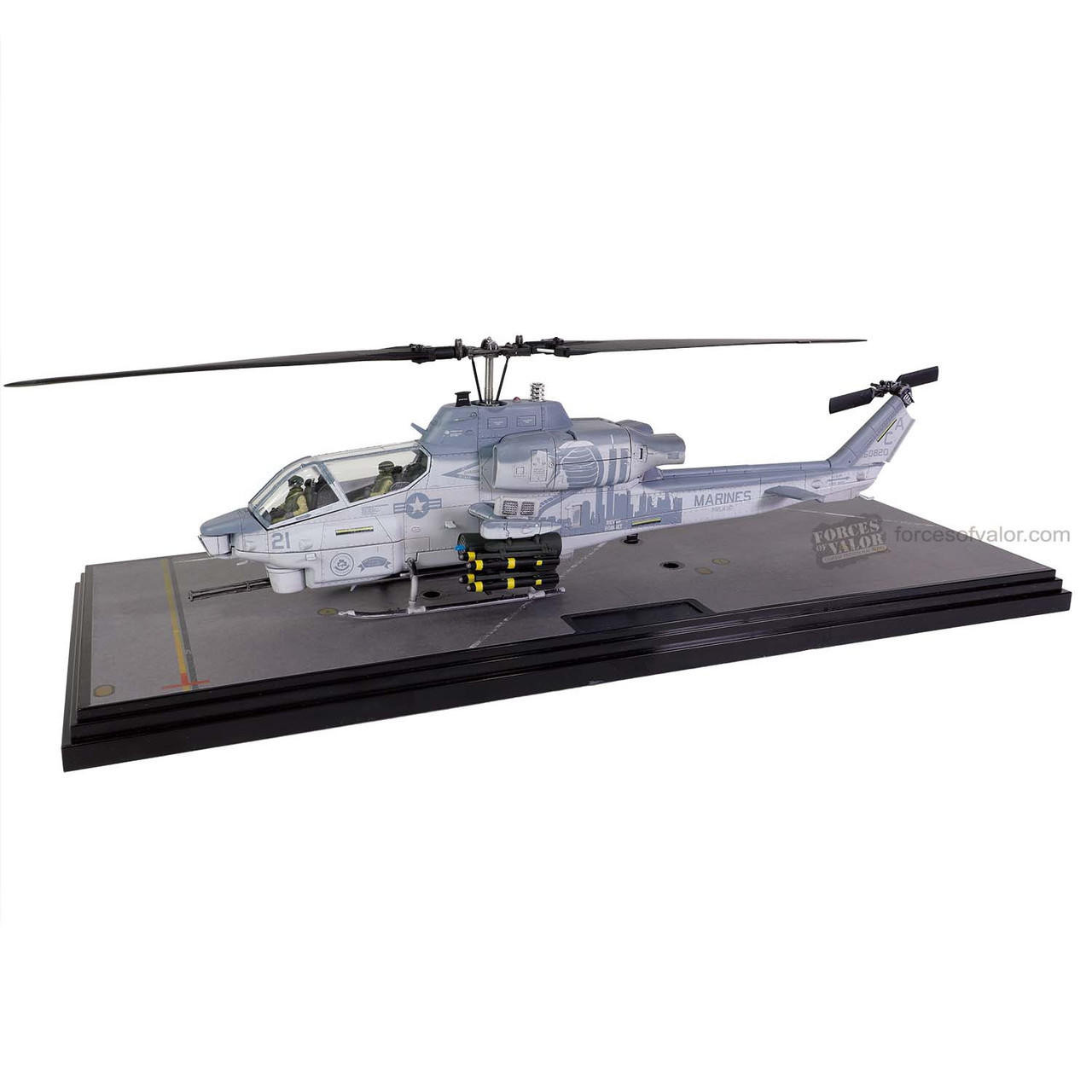 1/32 Scale Blue Thunder Die-Cast Helicopter : : Toys & Games