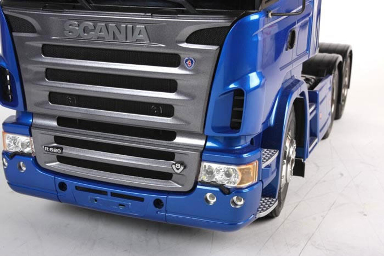 Tamiya 1/14 RC Scania R620 6X4 Highline Truck Blue Super